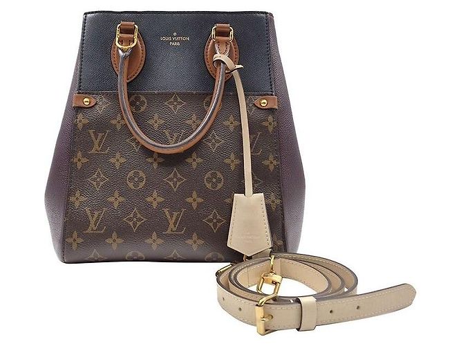 Louis Vuitton Monogram Fold MM