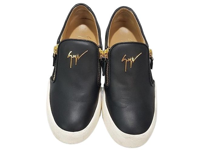 Sneaker slip-on con zip Giuseppe Zanotti in pelle nera Nero