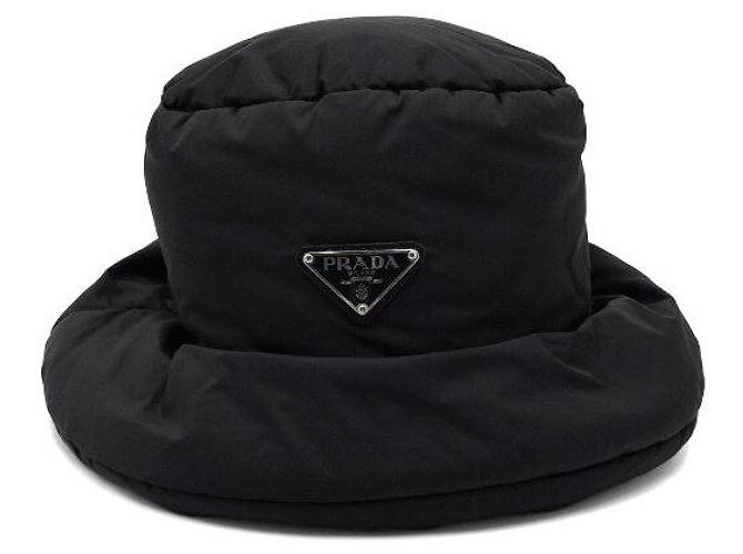 Prada Chapéu Bucket em nylon acolchoado preto para mulher