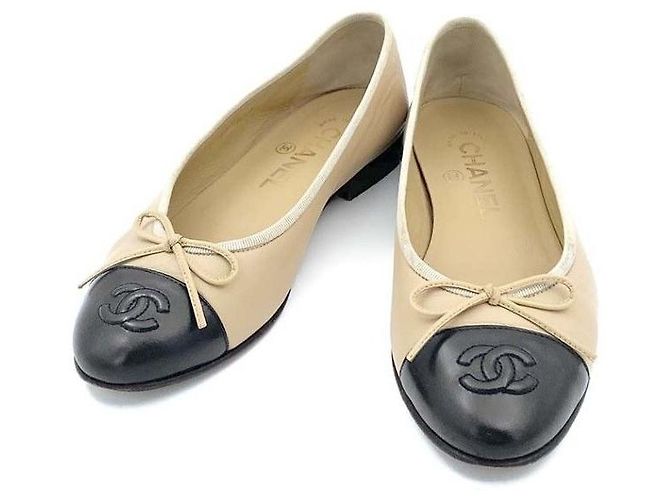 Chanel Two-Tone Flat Shoes Brown
