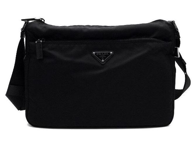 Prada Tesuto Nylon Schultertasche und Crossbody-Bag mit Dreiecks-Logo Schwarz