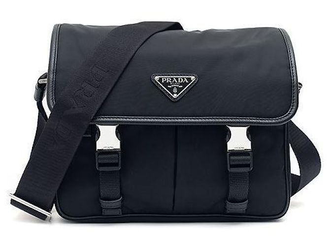 Prada Borsa a tracolla in nylon Nero