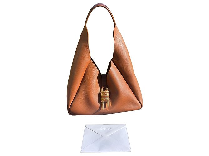 Bolsa Givenchy Hobo de couro marrom