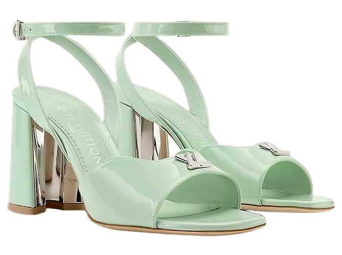 Louis Vuitton Swing Sandale Verde de Green Grün