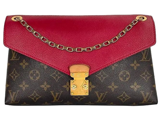 Louis Vuitton Borsa a tracolla Pallas Chain Brown Red Marrone