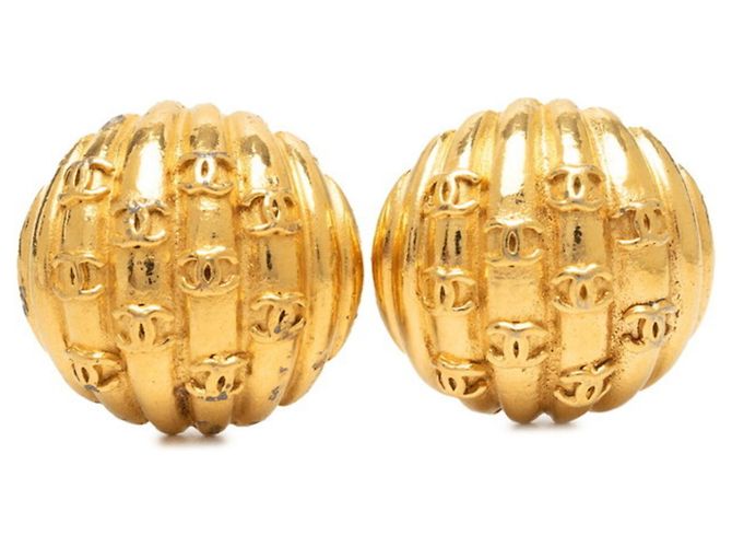 Orecchini a clip vintage Chanel Coco Mark D'oro