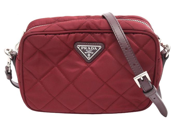 Bolsa Prada Bordeaux Saffiano Triangle