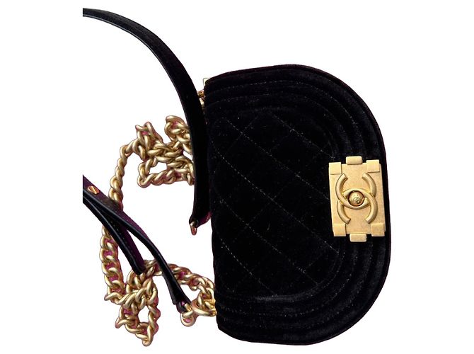 Boy Borsa a tracolla Chanel in velluto nero