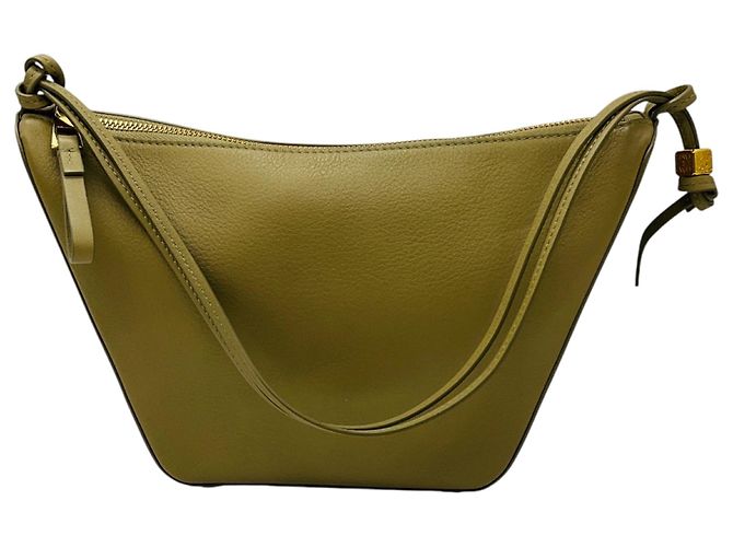 Bolsa Hobo Mini Hammock em pele de vitelo clássica Loewe Light Green / Putty Verde