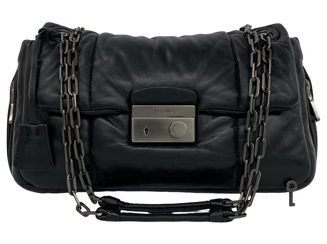 Borsa a catena in pelle Prada Nappa Bomber Logo Nero