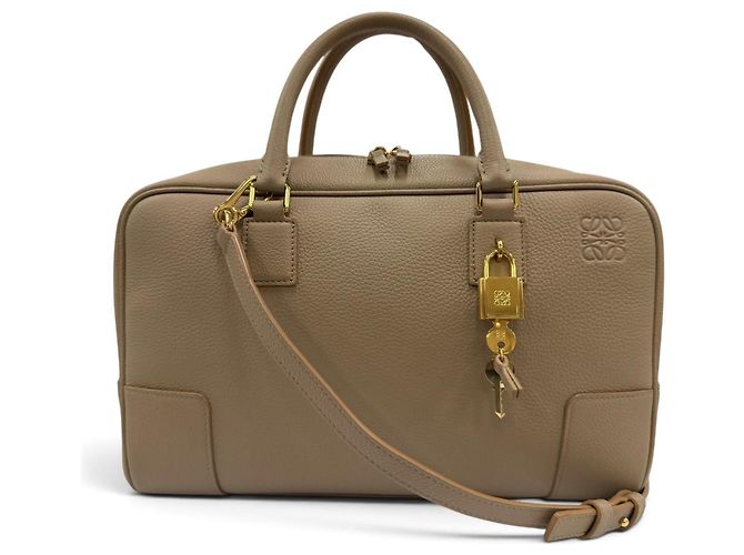 Bolsa Loewe Amazona 28 em Bege