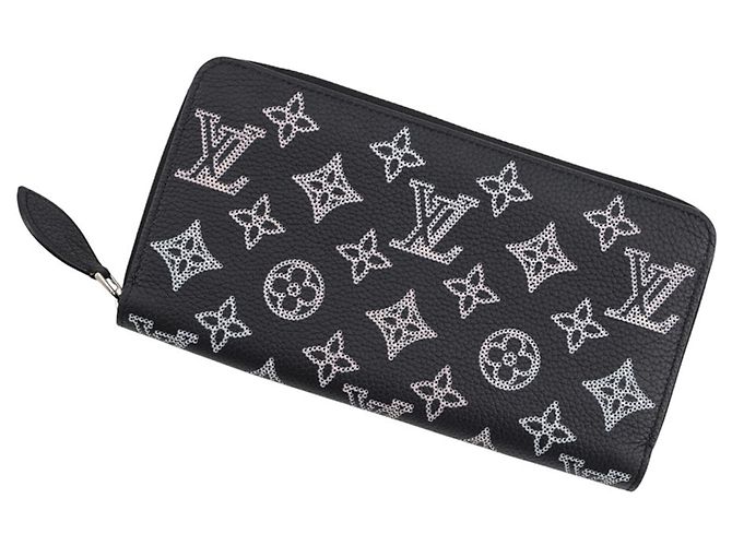 Louis Vuitton Mahina Pink Bi-Fold Wallet