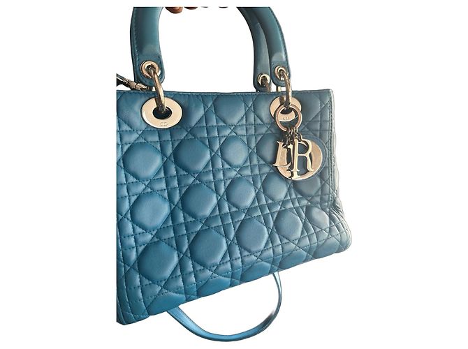 mala Lady Dior Média em couro azul