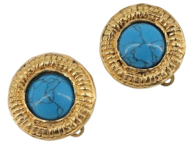 Orecchini CHANEL Metallo Dorato Blu CC Auth 195370