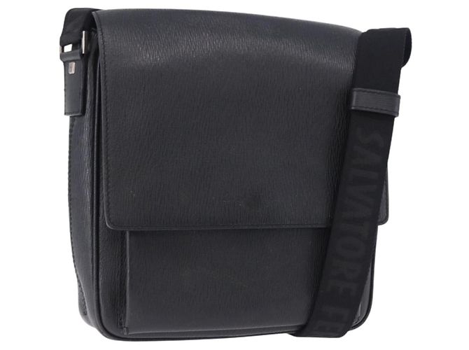 Borsa a tracolla Salvatore Ferragamo in pelle nera argento Auth ka5625 Nero