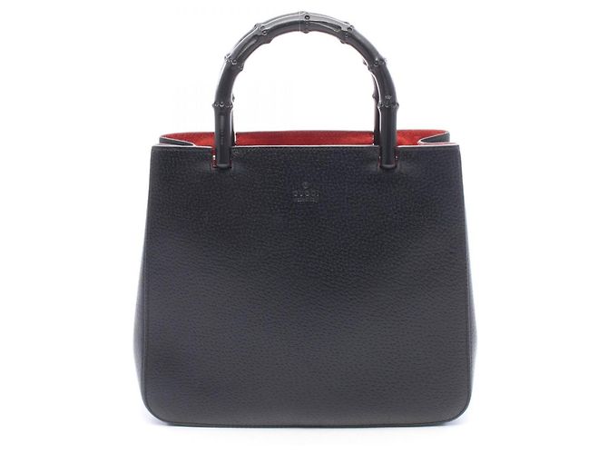 Bolsa Gucci Bamboo em couro preto