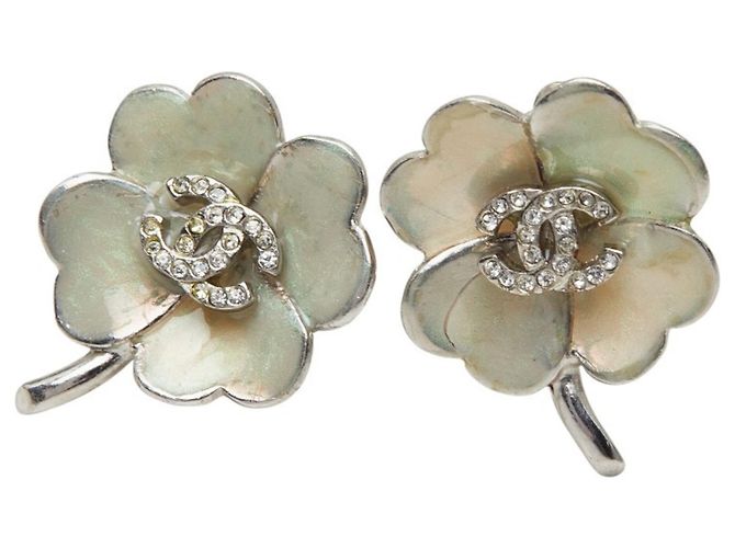 Orecchini Chanel Coco Mark Clover Argento 