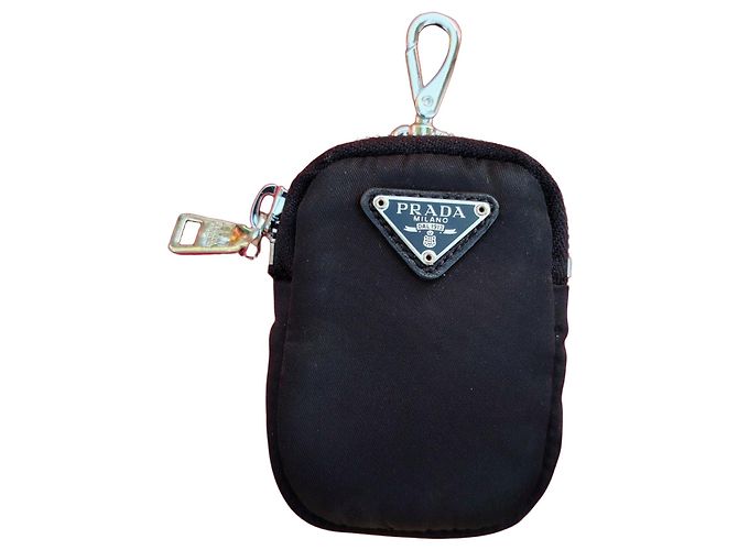 Pouch Prada in nylon Nero 