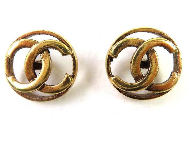 Chanel Accessoire Golden
