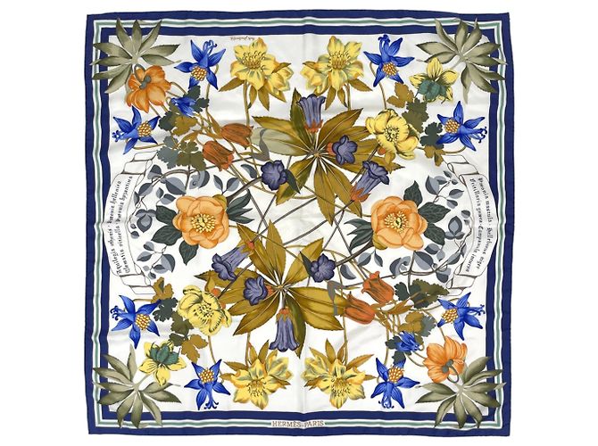 Hermès Lenço Hermes Carre 90 Fleurs d'Hellade Azul