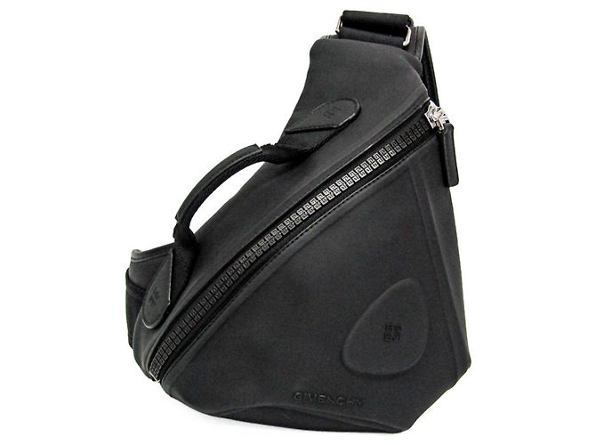 Marsupio Givenchy G-Zip Triangle Nero 