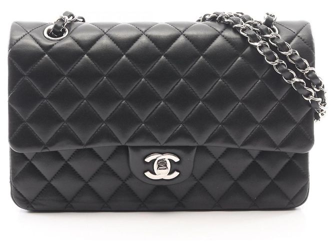 Chanel Matelassé Double Flap Handtasche Schwarz