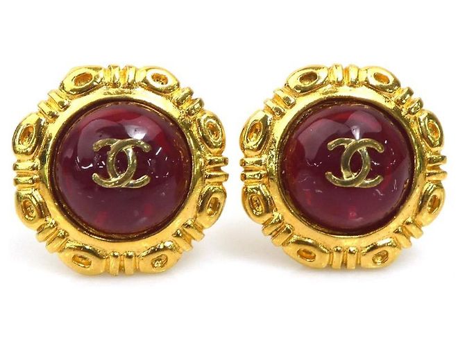 Orecchini a clip Chanel rosso scuro e oro D'oro Bordò