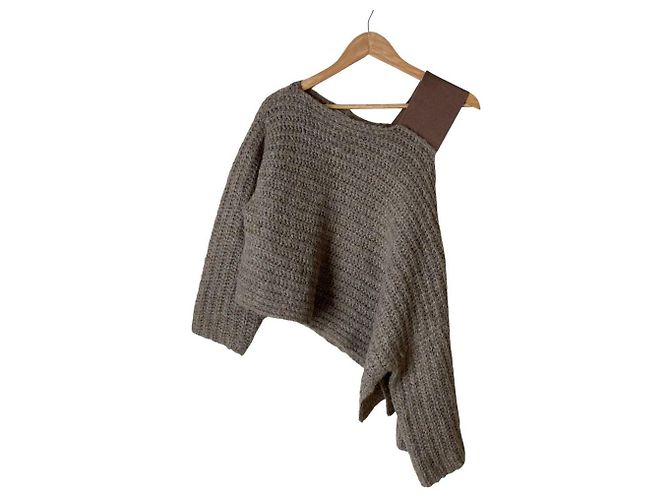 Autre Marque ADORE Open Shoulder Kurzstrickpullover Braun