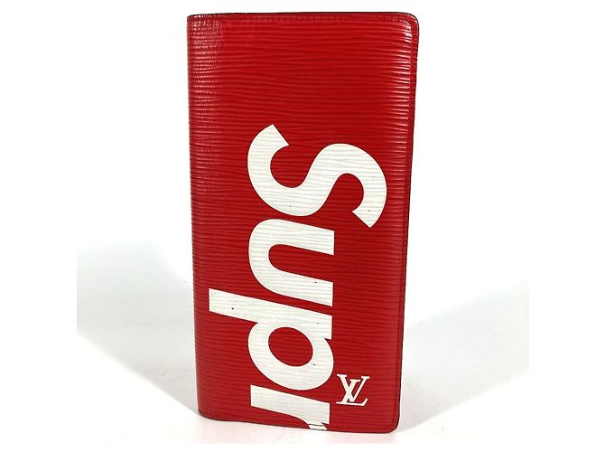 Louis Vuitton Epi Langbeutel Rot
