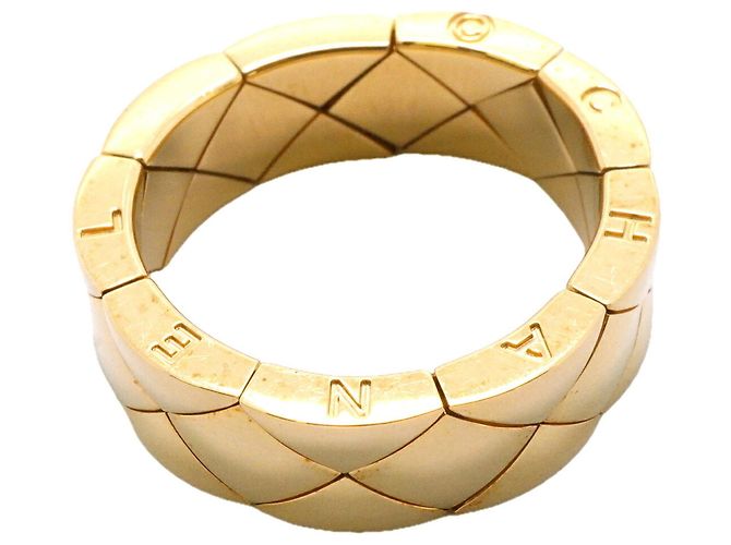 Anello Chanel Matelassé in oro giallo 18K