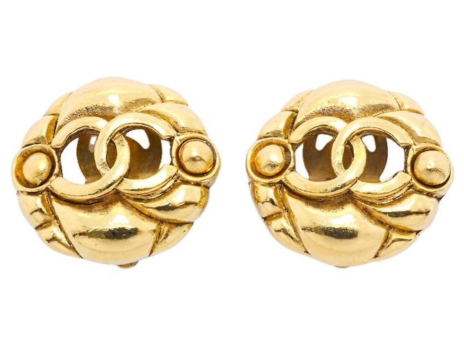 Timeless Orecchini a clip Chanel placcati oro D'oro