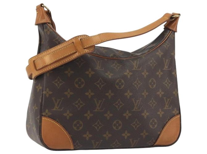 Bolsa de Ombro LOUIS VUITTON Monogram Boulogne 30 M51265 LV Auth 194984A