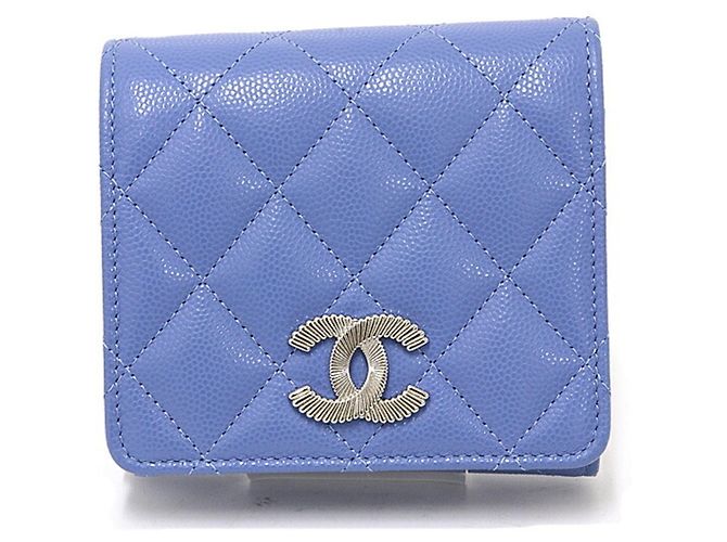 Cartera Chanel Matelassé Tri-fold Azul
