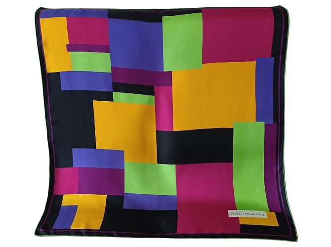 Lenço de seda Yves Saint Laurent Preto Rosa Multicor Verde Roxo Amarelo 
