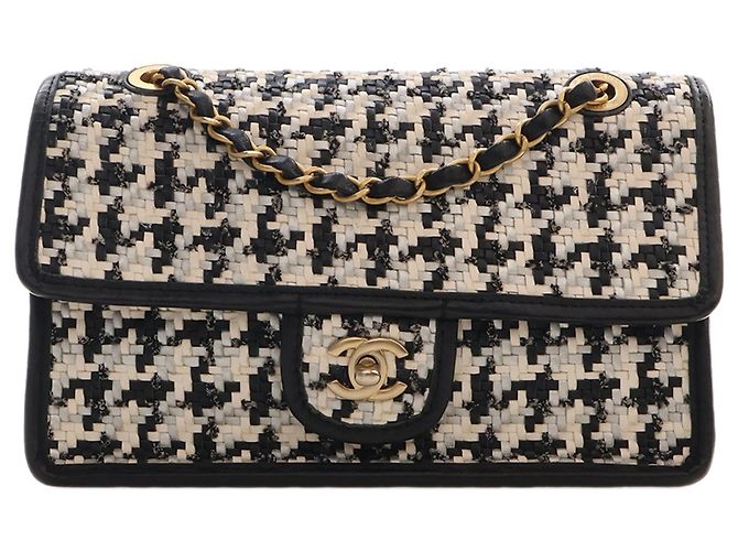 Chanel Beige CC Woven Lambskin and Viscose Houndstooth Single Flap