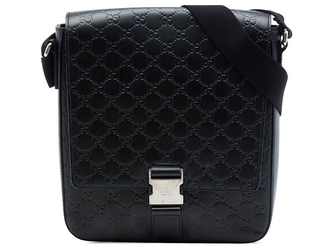 Bolsa Messenger com aba Gucci Black Guccissima Preto