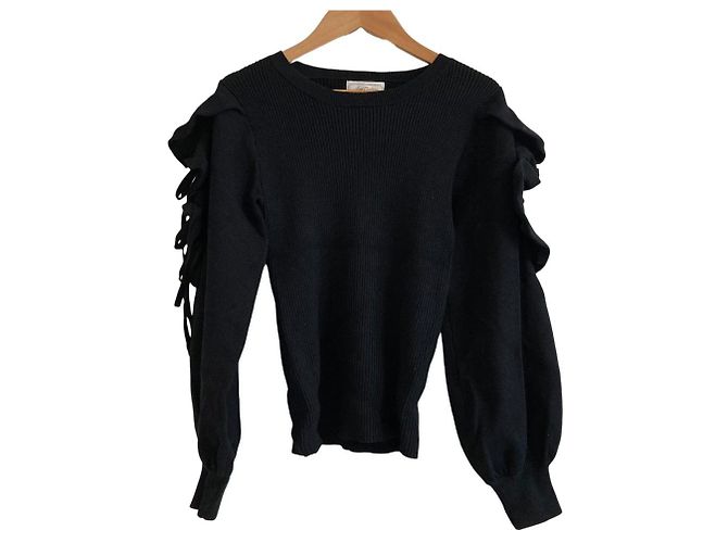 Autre Marque And Couture Strickpullover mit Rüschenärmeln Schwarz