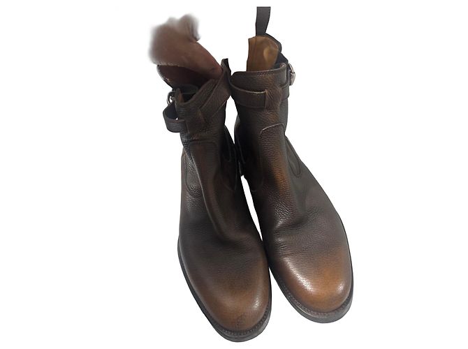 Gucci Brown Leather Chelsea Boots
