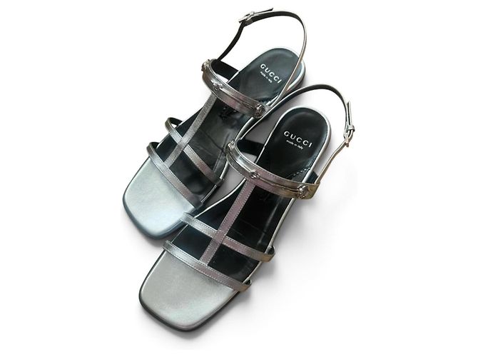 Sandali a listini Gucci in pelle argento