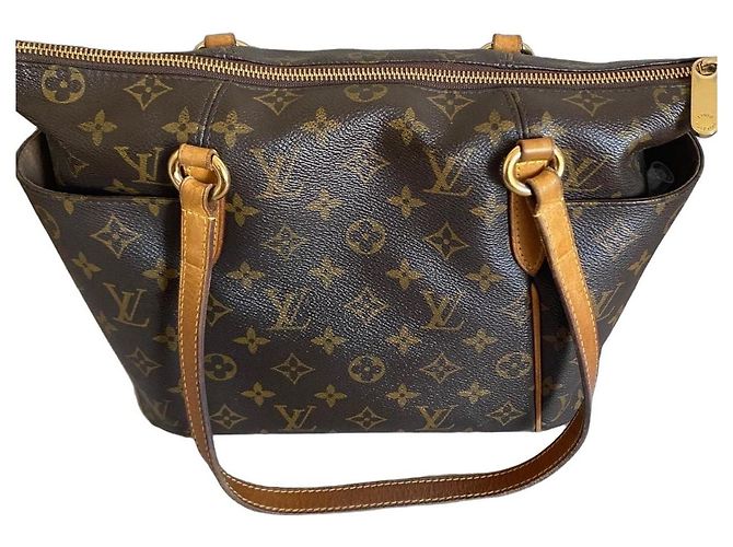 Sac cabas Louis Vuitton Monogram Canvas Artsy MM Marron Monogramme