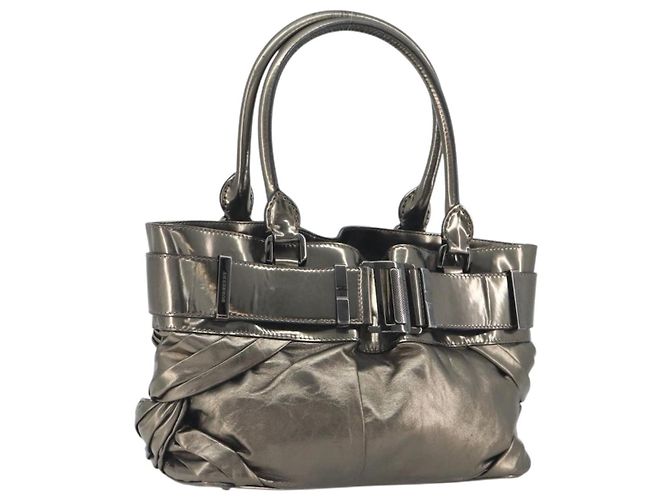 Bolso de mano BURBERRY de cuero dorado Auth BA14780