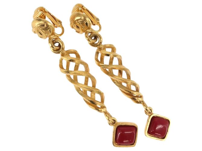 Boucles d'oreilles CHANEL Métal Doré CC Auth 198823V