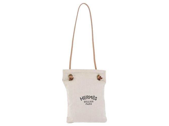 Hermès Bolsa de Ombro HERMES Aline em Algodão Bege Dourado Auth 196640A