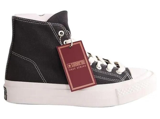 Converse Anthrazitfarbene High-Top-Sneaker Anthrazitgrau