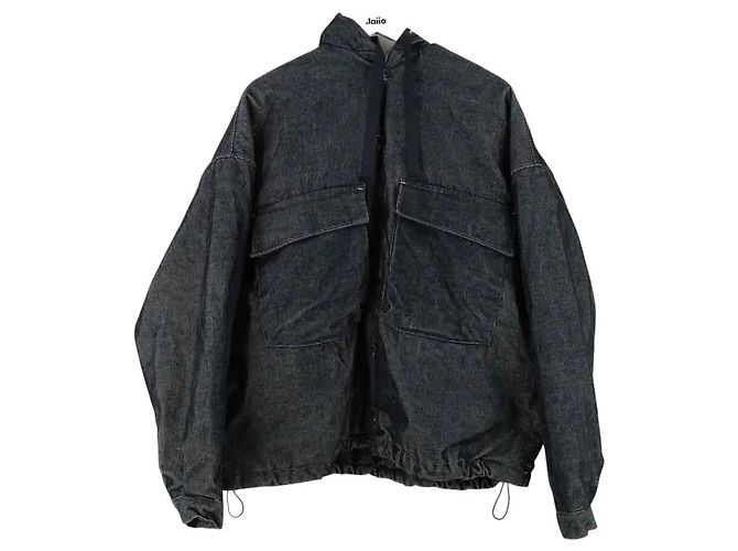 Autre Marque Navy blue down jacket
