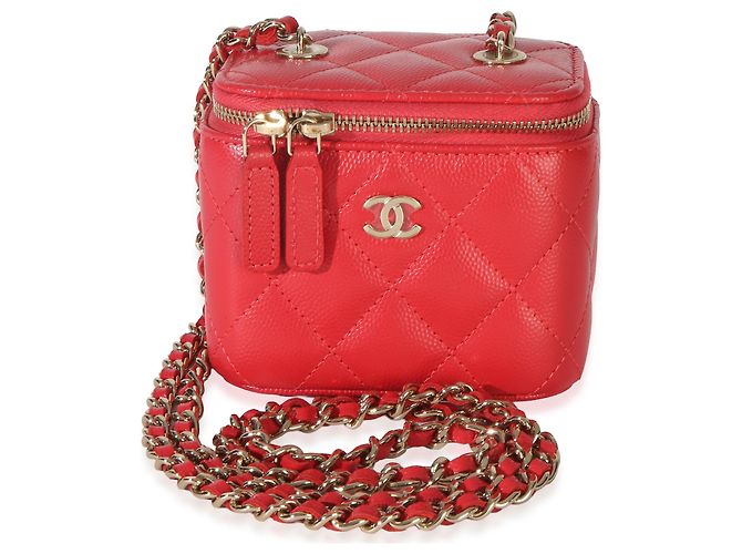 Mini Vanity Case Chanel em couro caviar matelassé vermelho