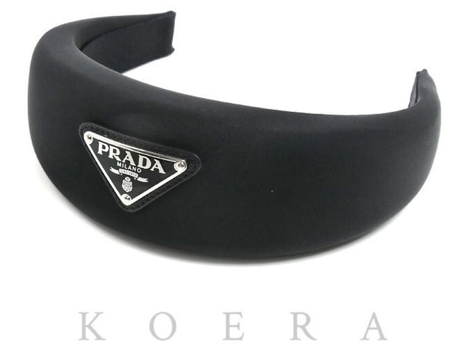 Fascia per capelli Prada in nylon nero con logo triangolare