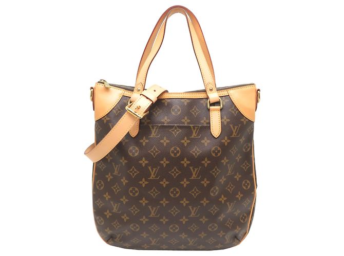 Bolso Louis Vuitton Odeon GM Castaño