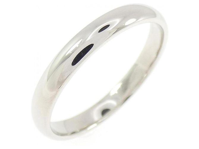 Van Cleef & Arpels Tendrement Ring 
