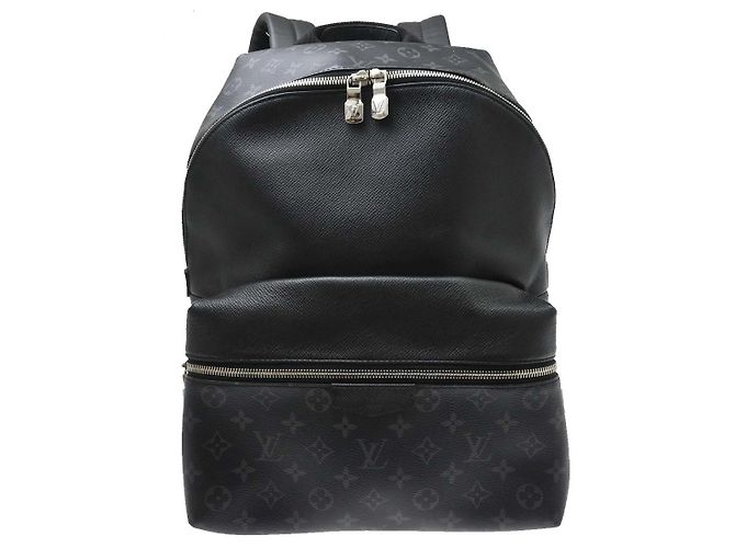 Louis Vuitton Discovery Monogram MM Noir
